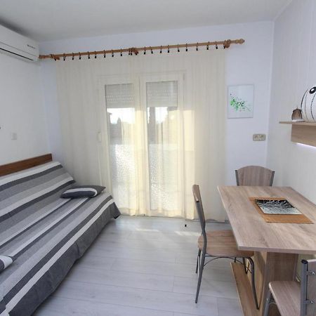 רוביני Apartments And Room Eva מראה חיצוני תמונה